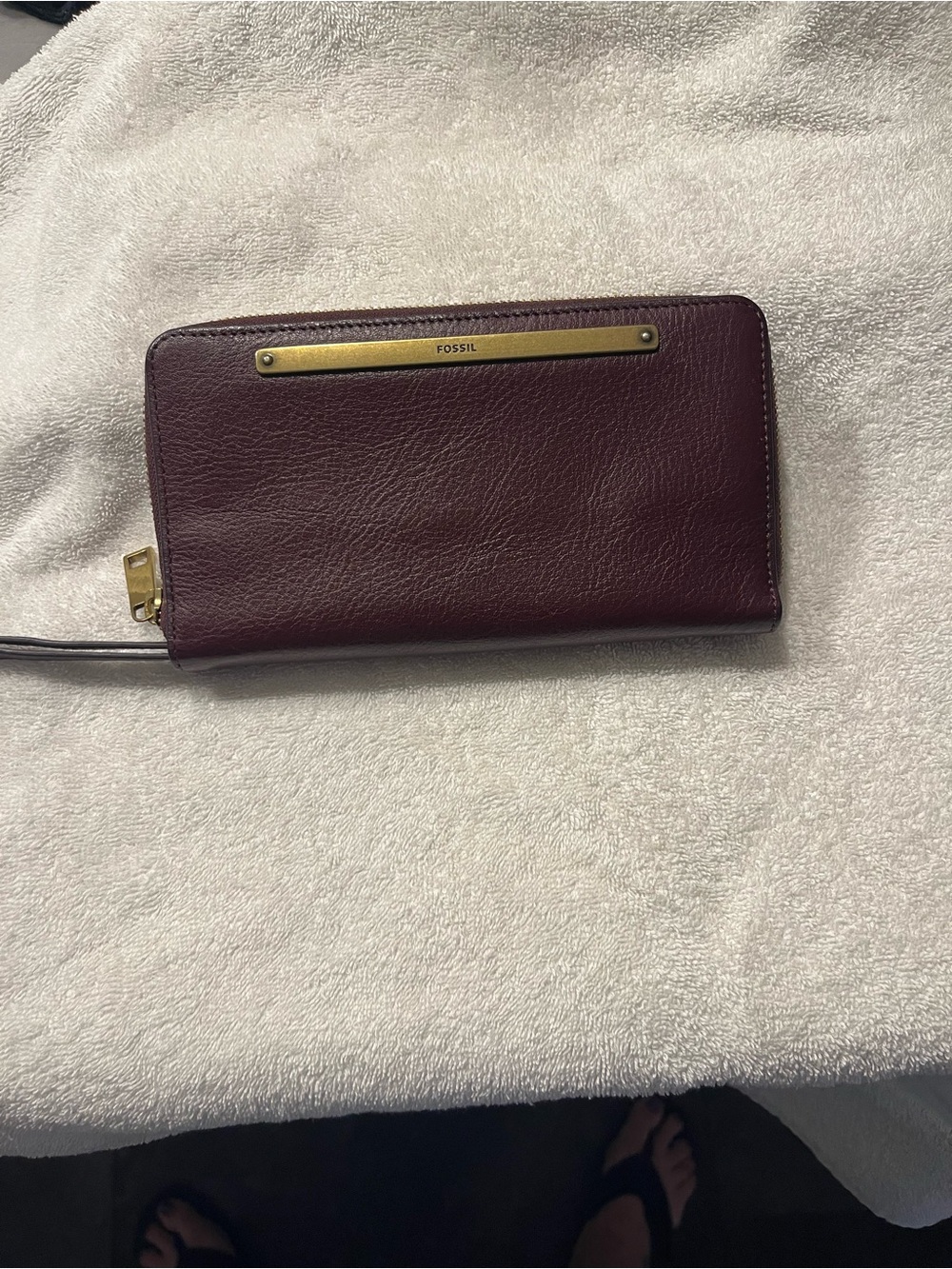 Fossil Liza Zip Around Leather Clutch